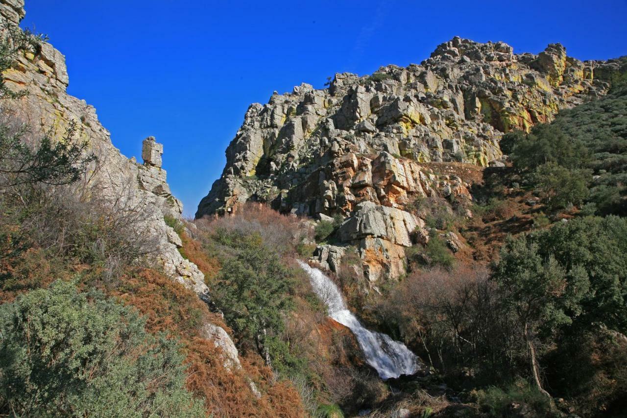 Serradilla At La Catamusa מראה חיצוני תמונה